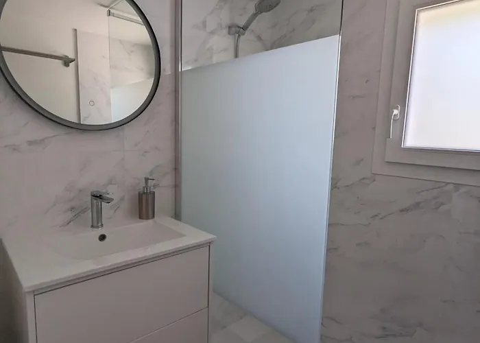 Maison Hakuna Matata à 500m De L'océan Avec Jardin Сasa de vacaciones